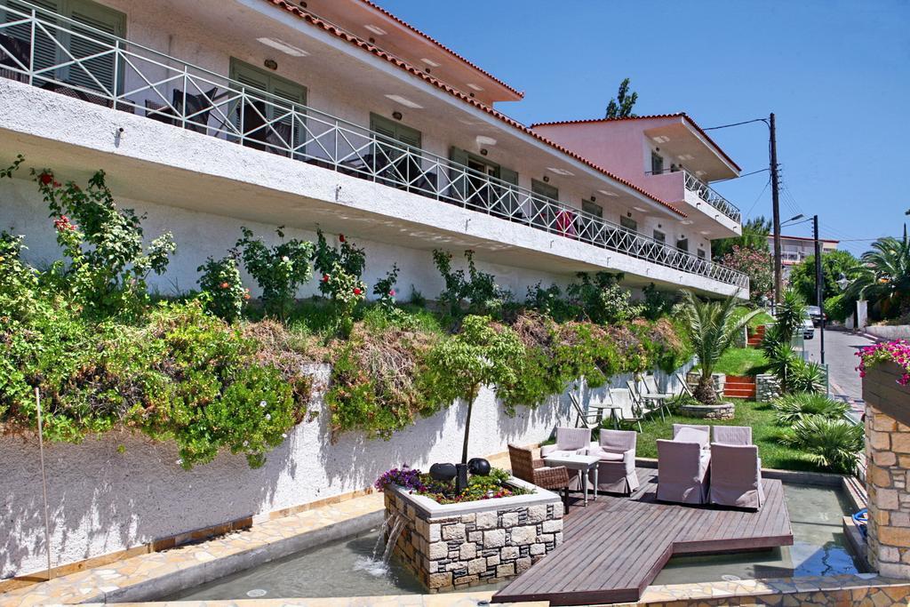 Sandy Bay Hotel Plomari Exterior photo